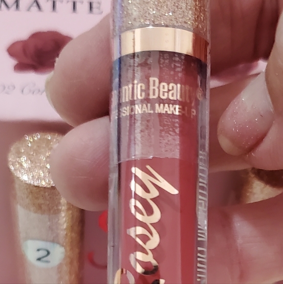Romantic Beauty Rosey Matte Liquid Lipstick-Sealed - Picture 2 of 11